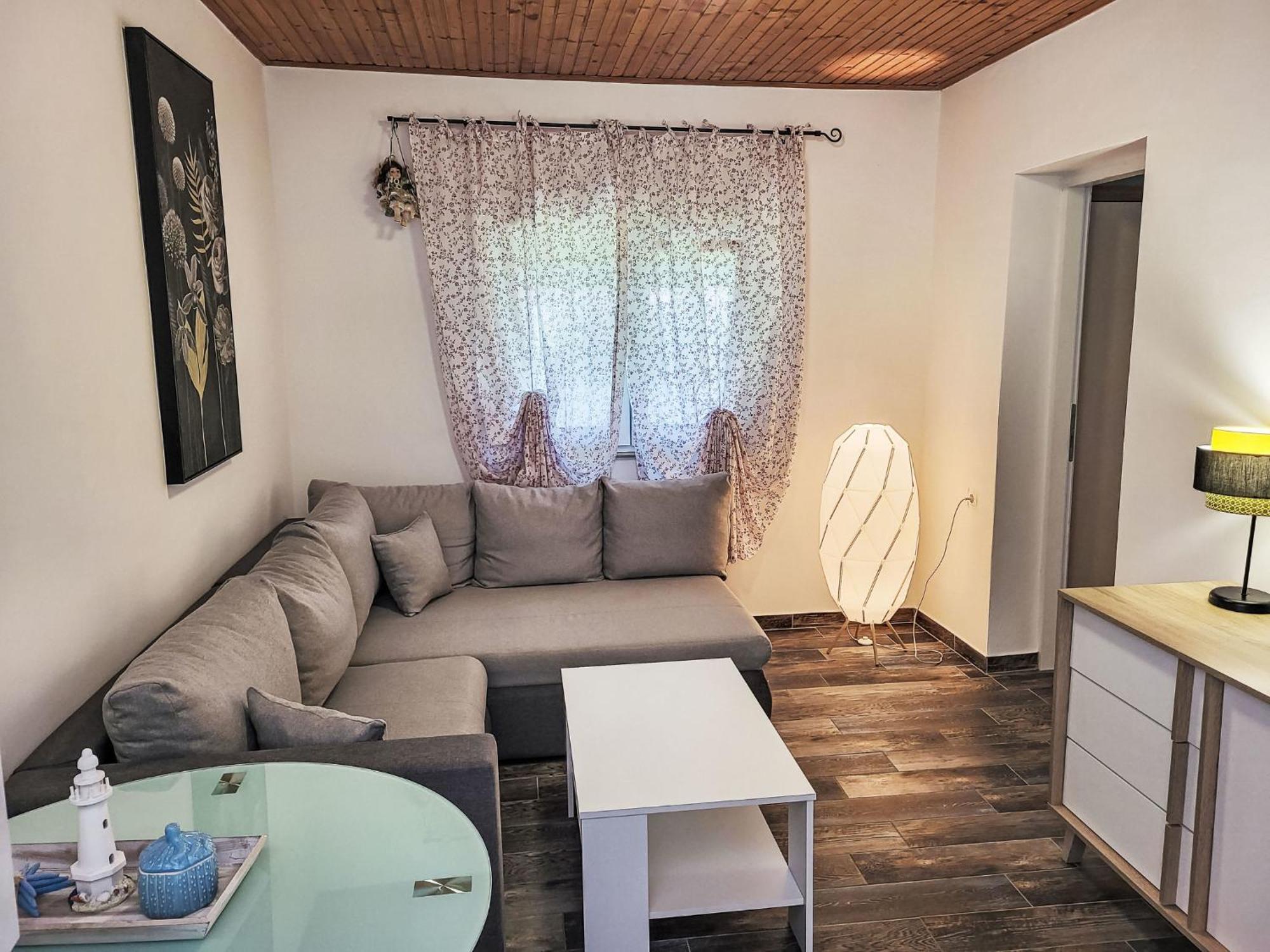 Holiday Home Matea By Interhome Нин Экстерьер фото
